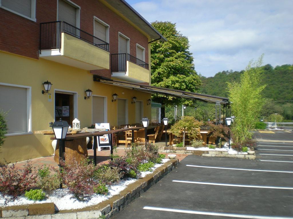 布索伦戈 Le Colline Del Garda酒店 外观 照片